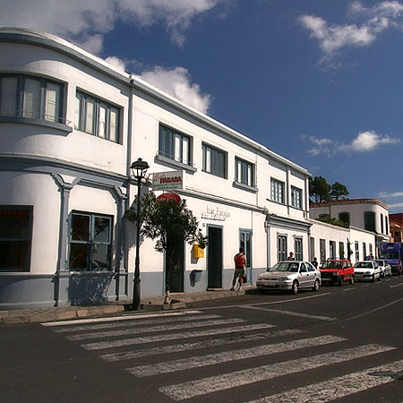 lapalma_c_street4.jpg